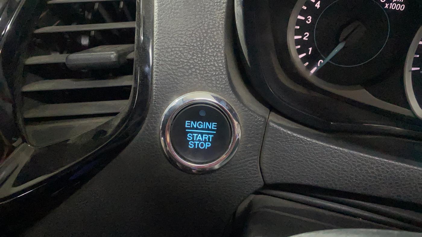 2019 Ford New Figo TITANIUM 1.2 PETROL MT, Petrol, Manual, 1,24,066 km, Keyless Start/ Stop Button