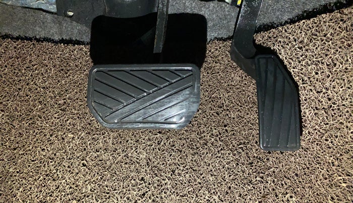 2015 Maruti Celerio ZXI AMT, Petrol, Automatic, 46,926 km, Pedals