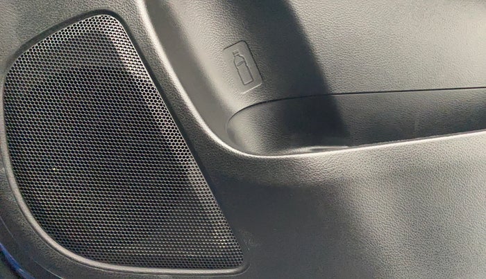 2019 Maruti XL6 ALPHA SHVS  MT, Petrol, Manual, 24,042 km, Speakers