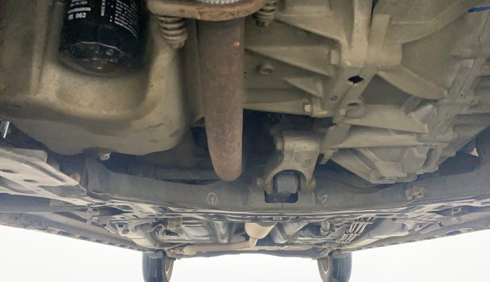 2019 Maruti XL6 ALPHA SHVS  MT, Petrol, Manual, 24,042 km, Front Underbody