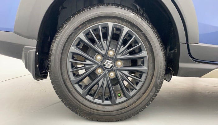 2019 Maruti XL6 ALPHA SHVS  MT, Petrol, Manual, 24,042 km, Right Rear Wheel