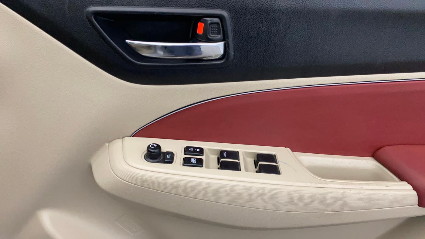 2021 Maruti Dzire VXI, Petrol, Manual, 34,645 km, Driver Side Door Panels Control