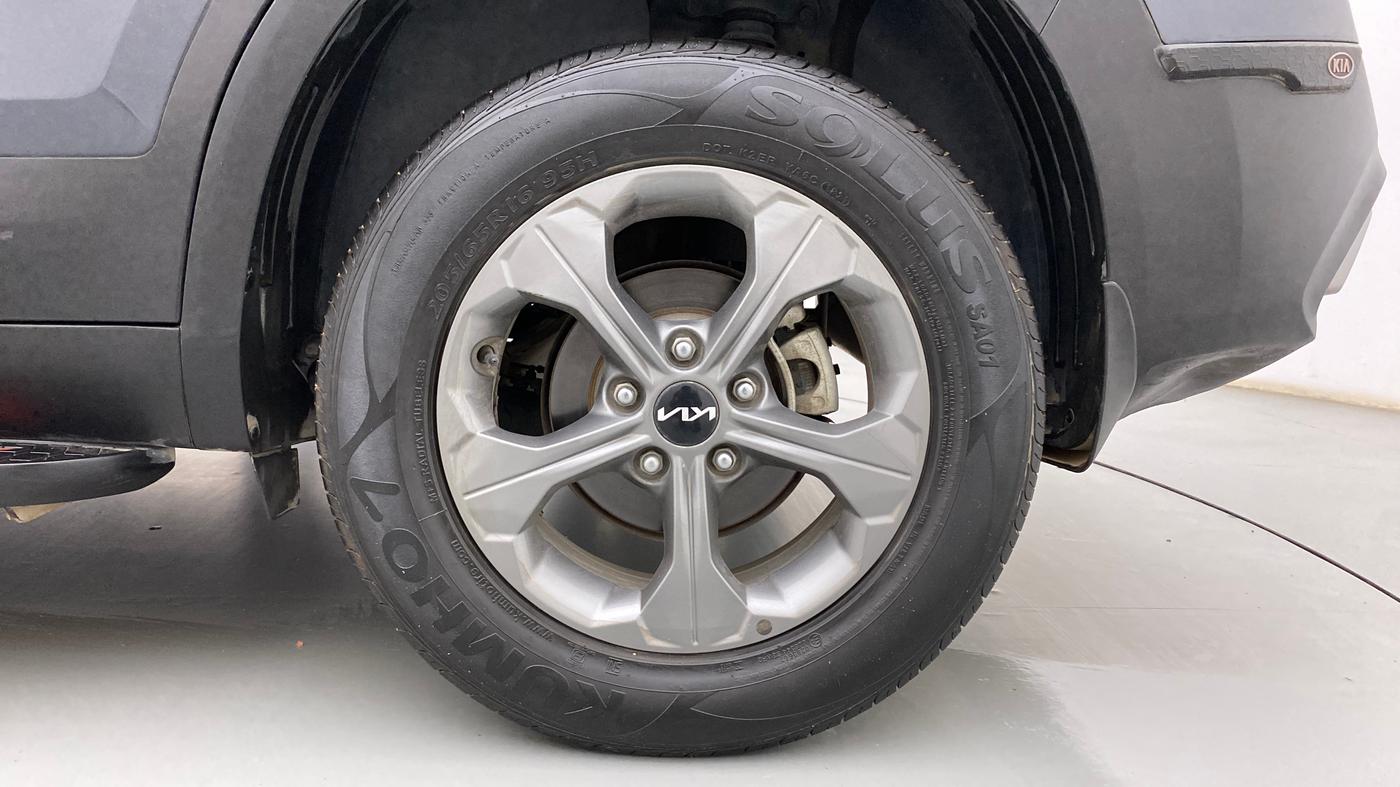 2021 KIA SELTOS HTK PLUS 1.5 DIESEL, Diesel, Manual, 29,429 km, Left Rear Wheel