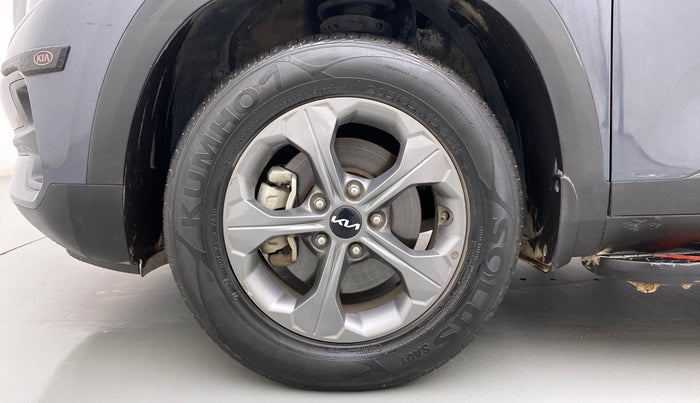 2021 KIA SELTOS HTK PLUS 1.5 DIESEL, Diesel, Manual, 29,429 km, Left Front Wheel