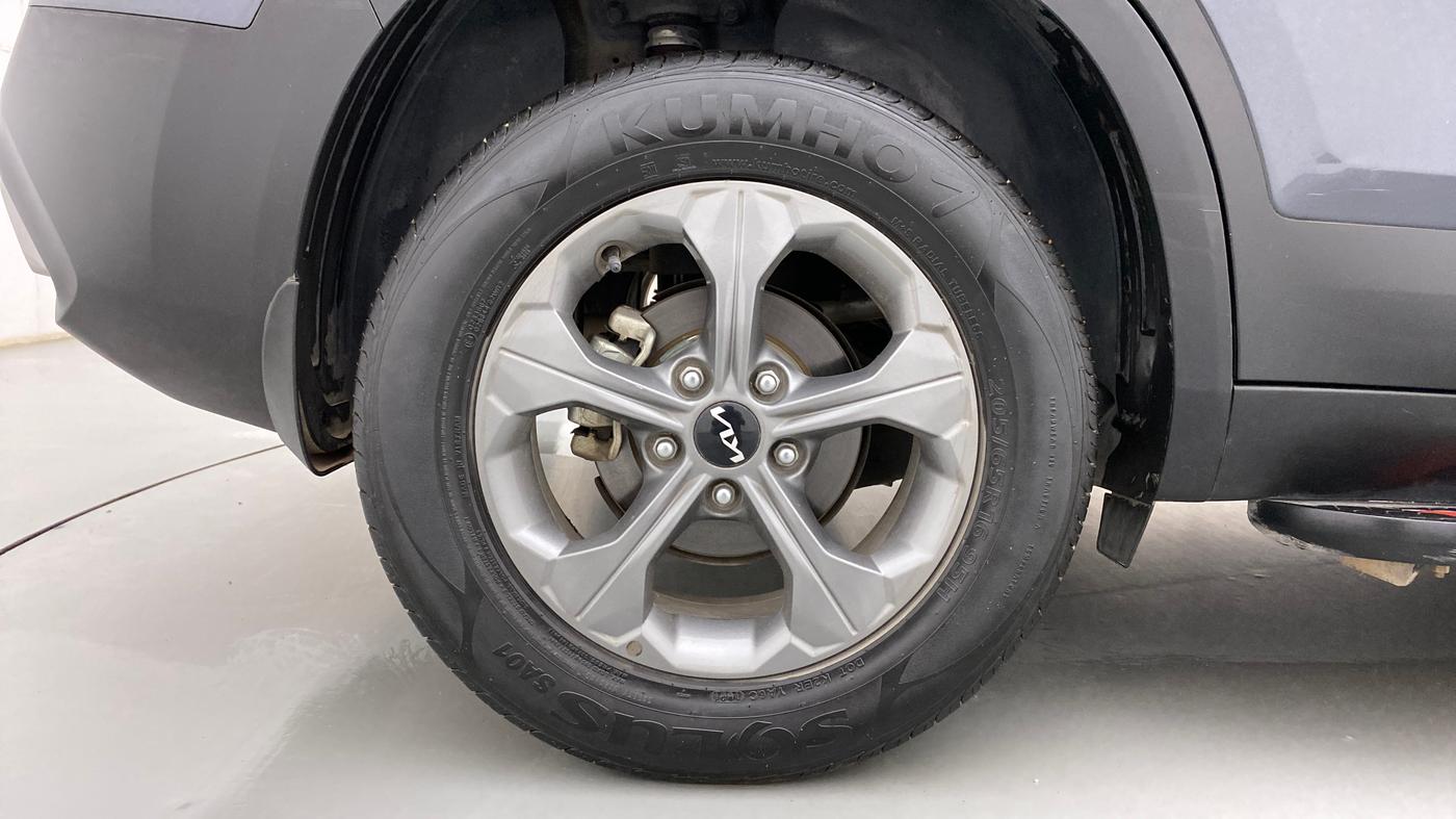 2021 KIA SELTOS HTK PLUS 1.5 DIESEL, Diesel, Manual, 29,429 km, Right Rear Wheel