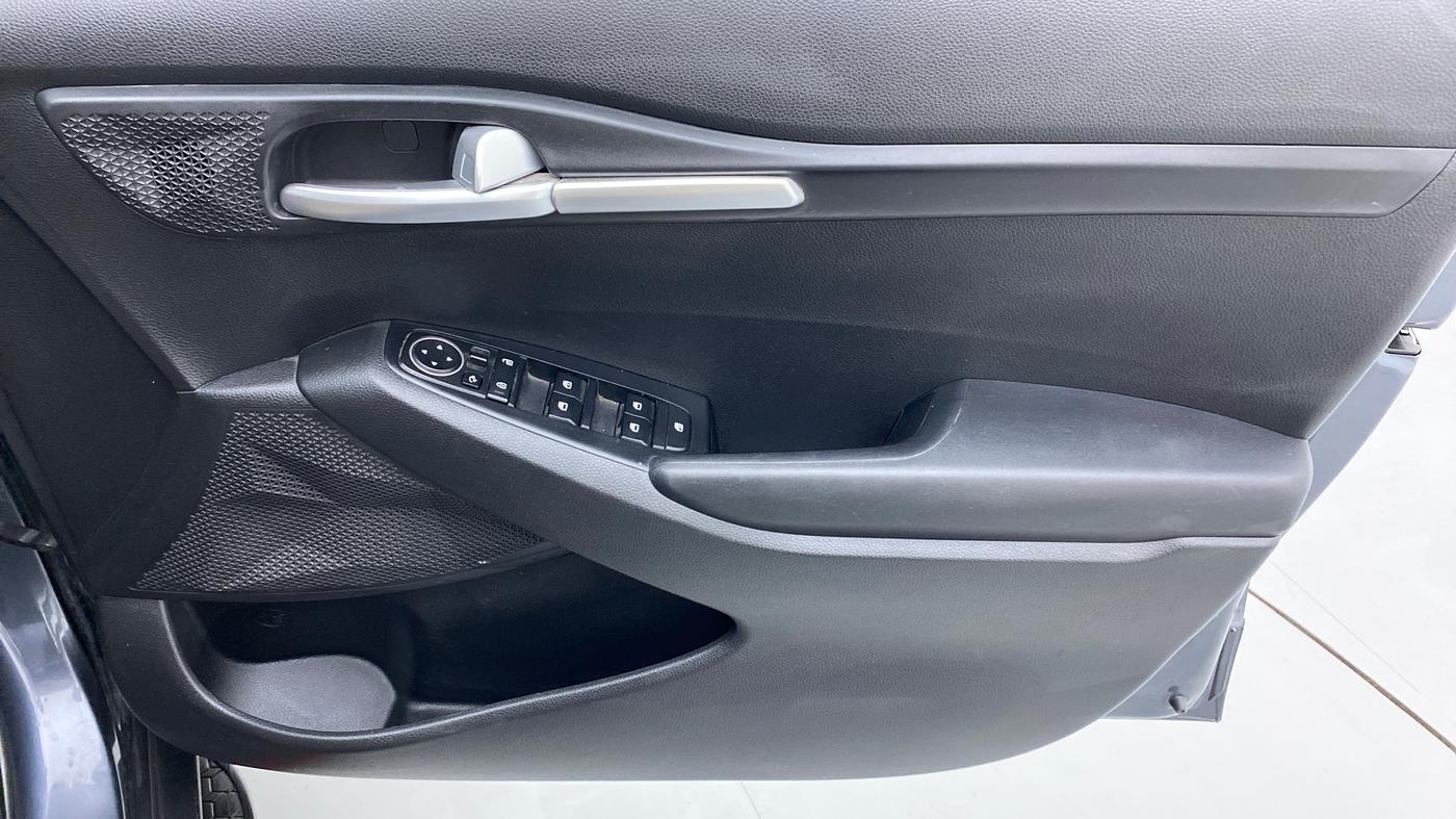 2021 KIA SELTOS HTK PLUS 1.5 DIESEL, Diesel, Manual, 29,429 km, Driver Side Door Panels Control