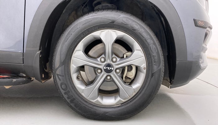 2021 KIA SELTOS HTK PLUS 1.5 DIESEL, Diesel, Manual, 29,429 km, Right Front Wheel