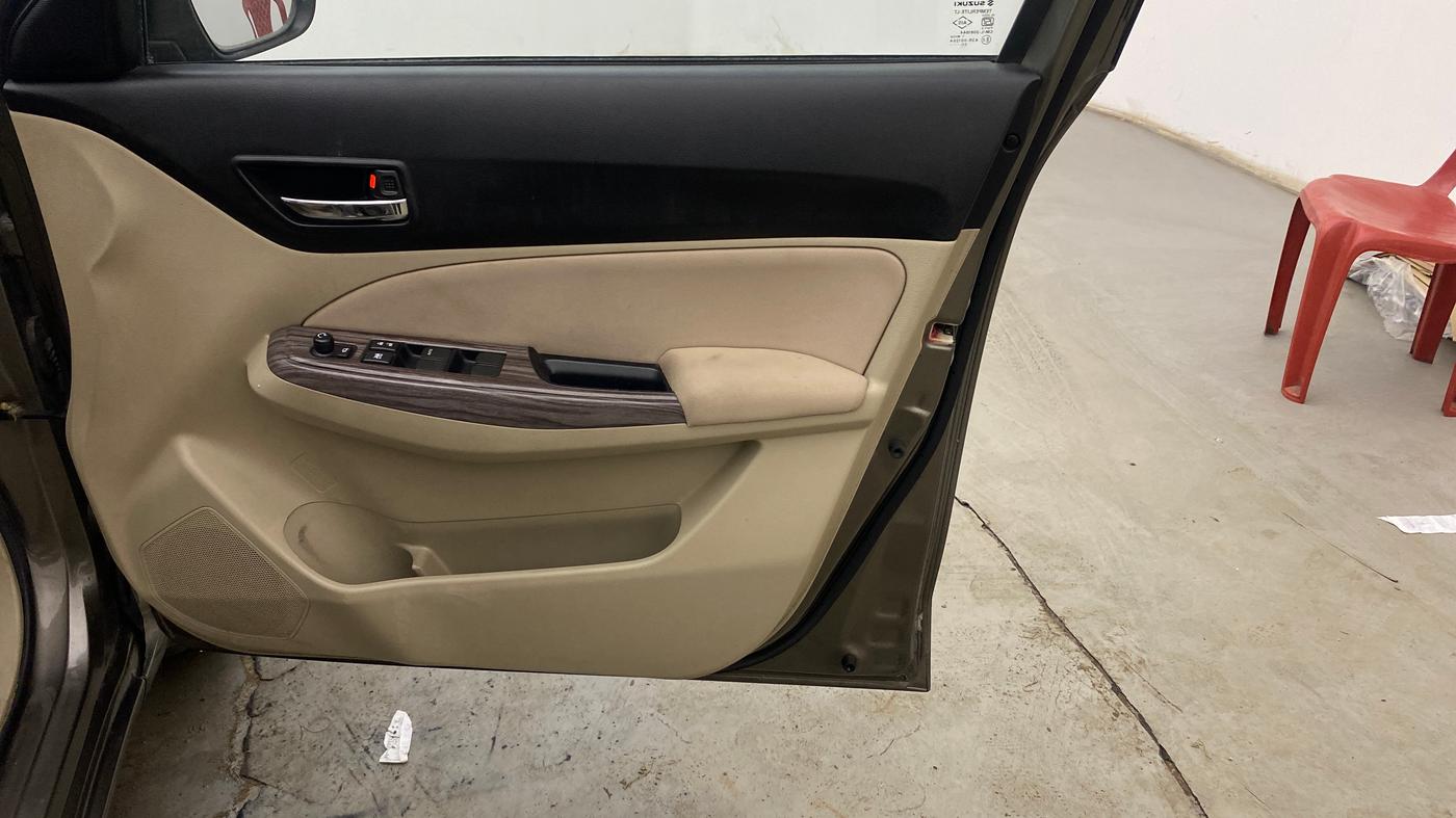 2022 Maruti Dzire ZXI Plus AMT, Petrol, Automatic, 60,061 km, Driver Side Door Panels Control