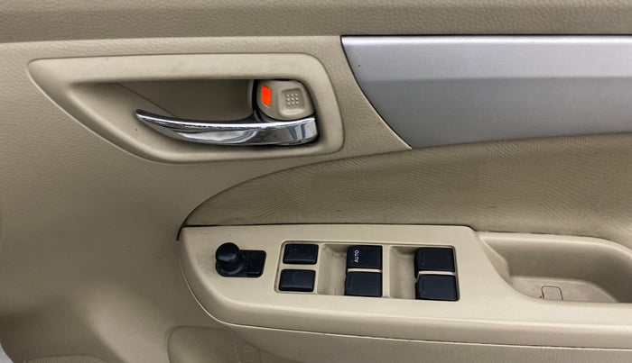 2017 Maruti Ertiga ZXI+, Petrol, Manual, 57,317 km, Driver Side Door Panels Control