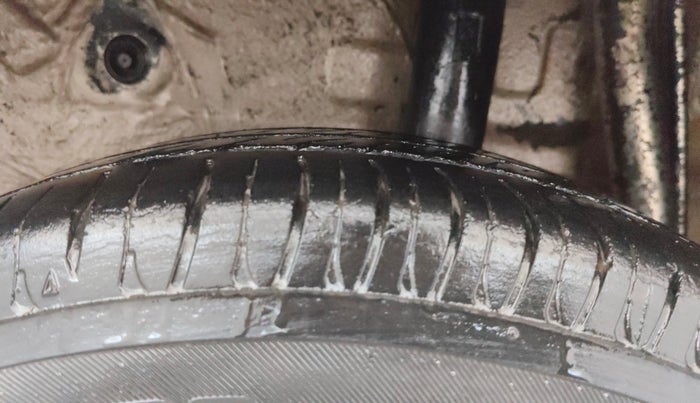 2016 Maruti Celerio ZXI AMT, Petrol, Automatic, 51,564 km, Left Rear Tyre Tread