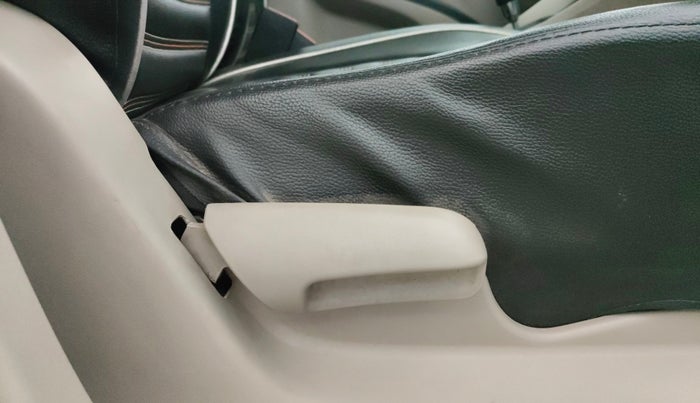 2016 Maruti Celerio ZXI AMT, Petrol, Automatic, 51,564 km, Driver Side Adjustment Panel