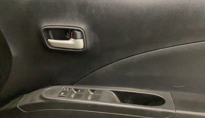 2019 Maruti Celerio X VXI, Petrol, Manual, 30,013 km, Driver Side Door Panels Control
