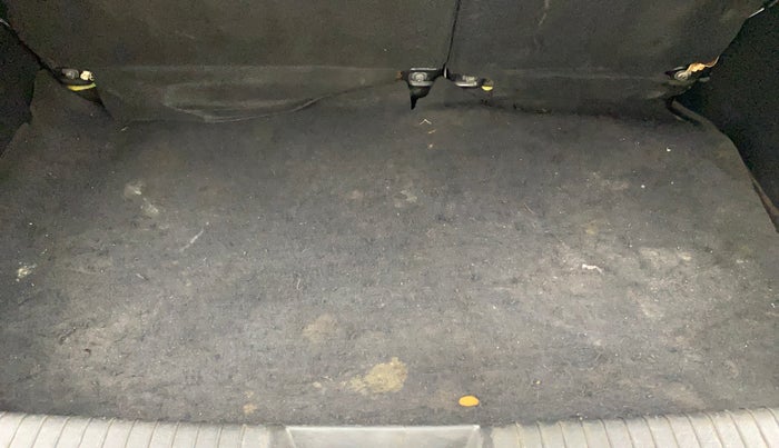 2014 Hyundai i20 SPORTZ 1.2, Petrol, Manual, 89,178 km, Boot Inside