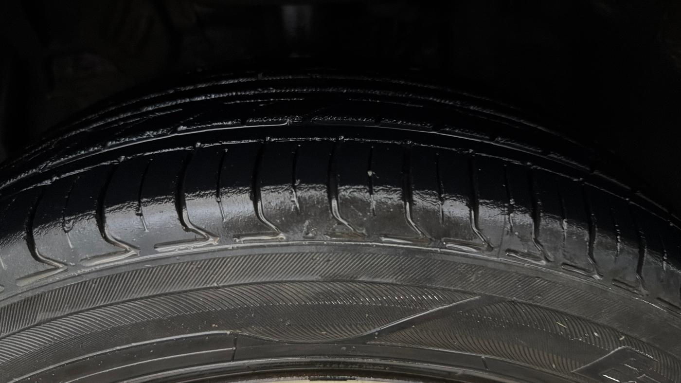 2018 Toyota YARIS G CVT, Petrol, Automatic, 1,09,066 km, Left Front Tyre Tread