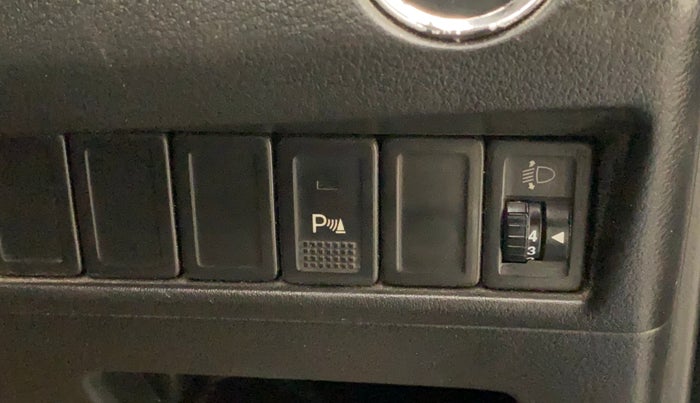 2016 Maruti Baleno ZETA PETROL 1.2, Petrol, Manual, 65,941 km, Dashboard - Headlight height adjustment not working