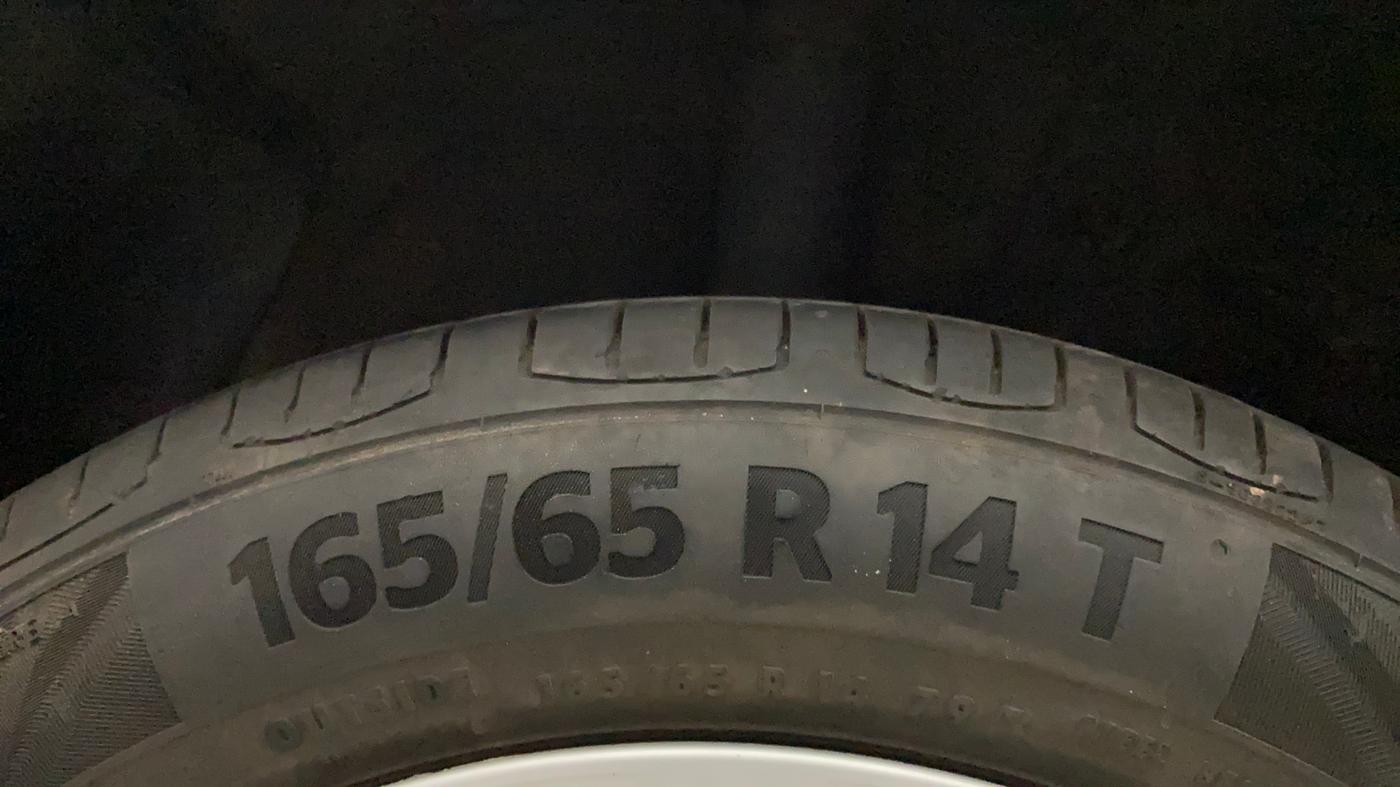 2019 Hyundai Grand i10 MAGNA 1.2 KAPPA VTVT, Petrol, Manual, 83,386 km, Right Rear Tyre Tread