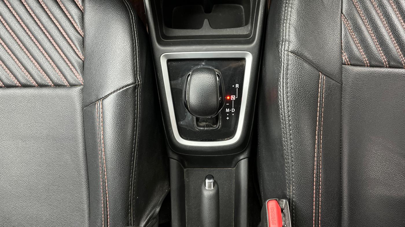 2020 Maruti Swift ZXI AMT, Petrol, Automatic, 22,328 km, Gear Lever