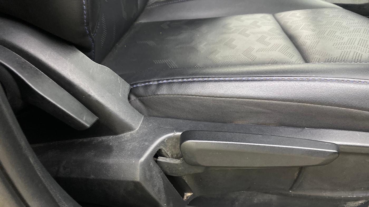 2022 Tata ALTROZ XZ PLUS DIESEL DARK EDITION, Diesel, Manual, 77,109 km, Driver Side Adjustment Panel