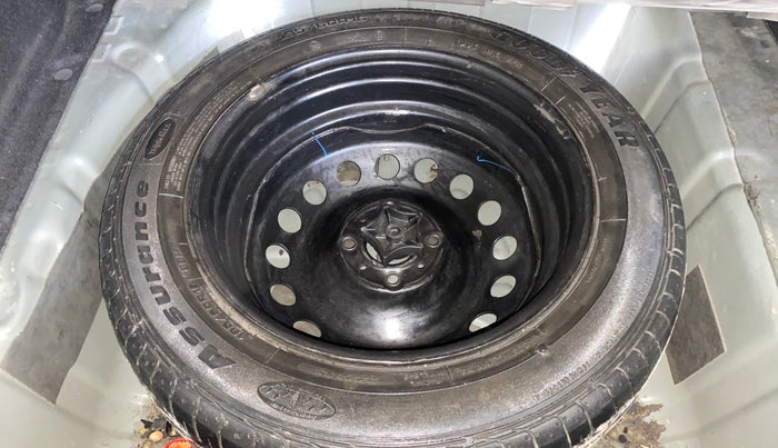 2022 Tata NEXON XM SUNROOF PETROL, Petrol, Manual, 63,215 km, Spare Tyre