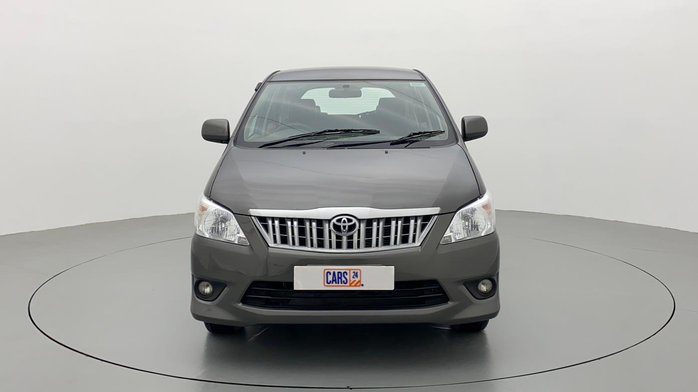 2013 Toyota Innova 2.5 GX 8 STR BS IV, Diesel, Manual, 65,187 km, Front