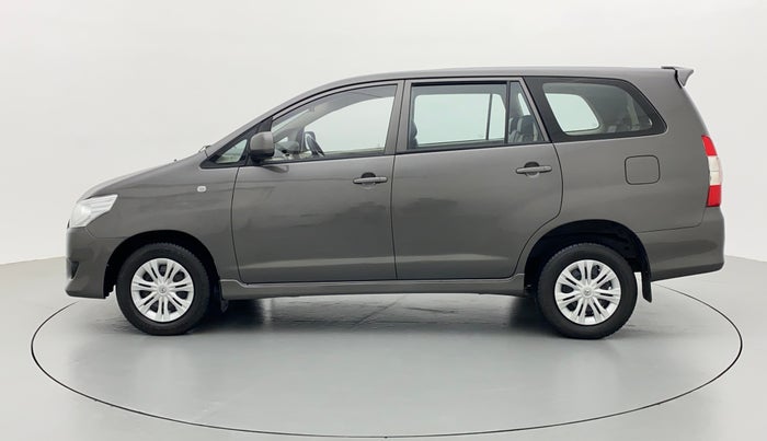 2013 Toyota Innova 2.5 GX 8 STR BS IV, Diesel, Manual, 65,187 km, Left Side