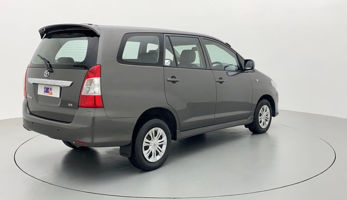2013 Toyota Innova 2.5 GX 8 STR BS IV, Diesel, Manual, 65,187 km, Right Back Diagonal