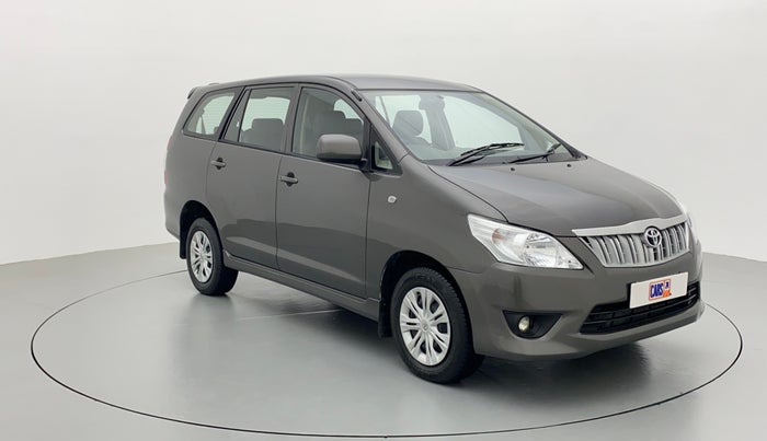 2013 Toyota Innova 2.5 GX 8 STR BS IV, Diesel, Manual, 65,187 km, Right Front Diagonal
