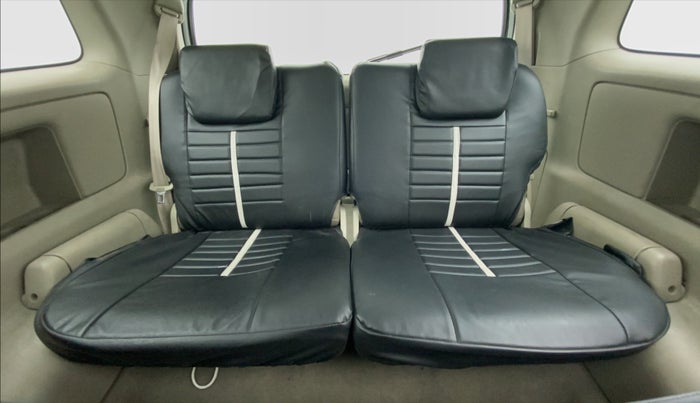 2013 Toyota Innova 2.5 GX 8 STR BS IV, Diesel, Manual, 65,187 km, Third Seat Row ( optional )