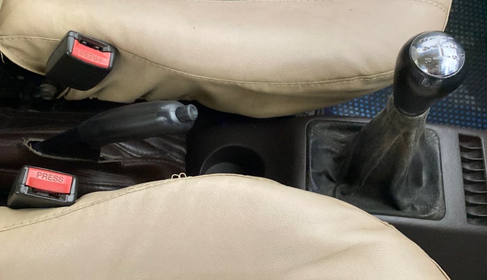 2012 Hyundai Santro Xing GL PLUS, CNG, Manual, 87,614 km, Gear Lever