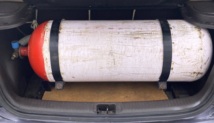 2012 Hyundai Santro Xing GL PLUS, CNG, Manual, 87,614 km, Boot Inside