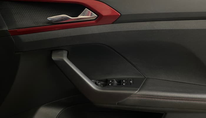 2022 Skoda KUSHAQ MONTE CARLO 1.5L TSI DSG, Petrol, Automatic, 63,620 km, Driver Side Door Panels Control