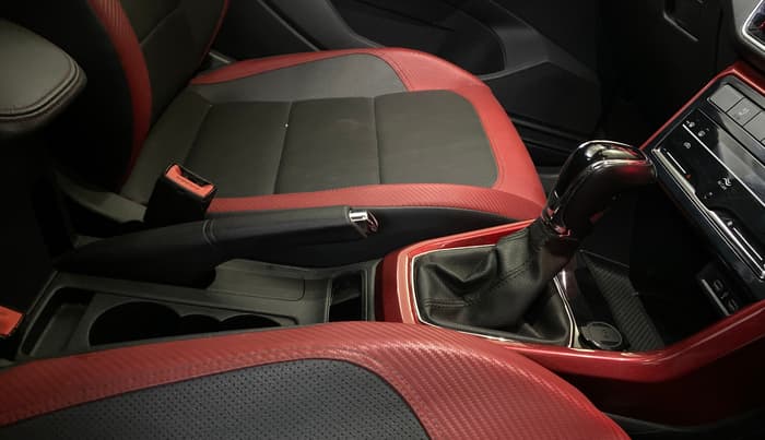 2022 Skoda KUSHAQ MONTE CARLO 1.5L TSI DSG, Petrol, Automatic, 63,620 km, Gear Lever