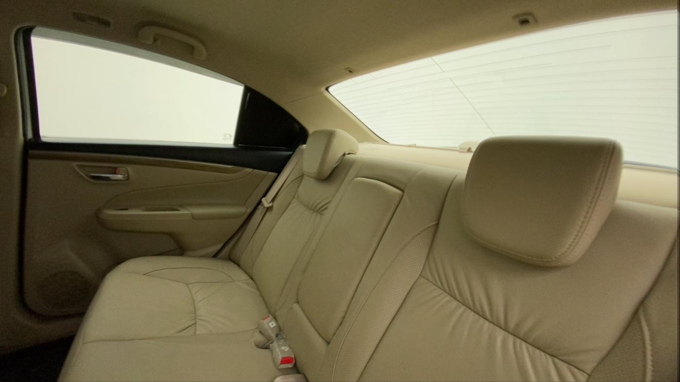 2022 Maruti Ciaz ALPHA  AT 1.5 SHVS PETROL, Petrol, Automatic, 32,780 km, Right Side Rear Door Cabin