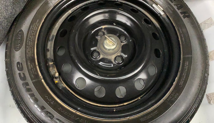 2014 Toyota Etios CROSS 1.4 VD, Diesel, Manual, 1,27,222 km, Spare Tyre