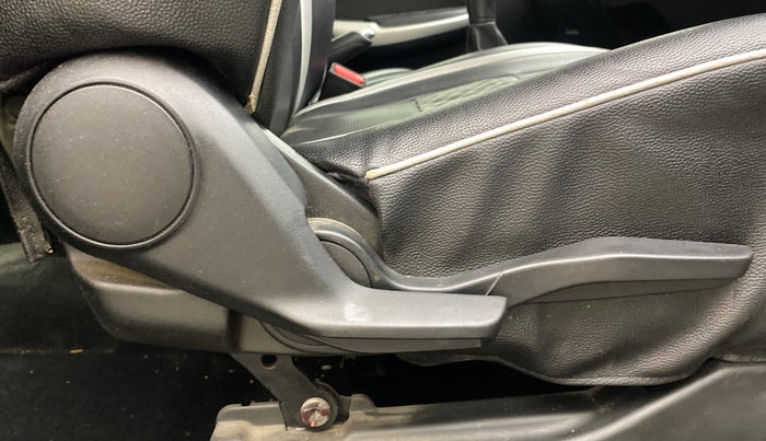 2017 Maruti Baleno ZETA PETROL 1.2, Petrol, Manual, 1,32,822 km, Driver Side Adjustment Panel