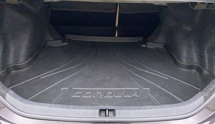 2018 Toyota Corolla Altis VL AT, Petrol, Automatic, 38,467 km, Boot Inside
