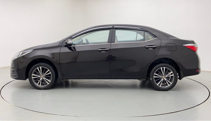 2018 Toyota Corolla Altis VL AT, Petrol, Automatic, 38,467 km, Left Side