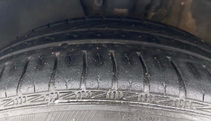2020 Skoda Rapid ACTIVE 1.0 TSI, Petrol, Manual, 40,819 km, Left Front Tyre Tread