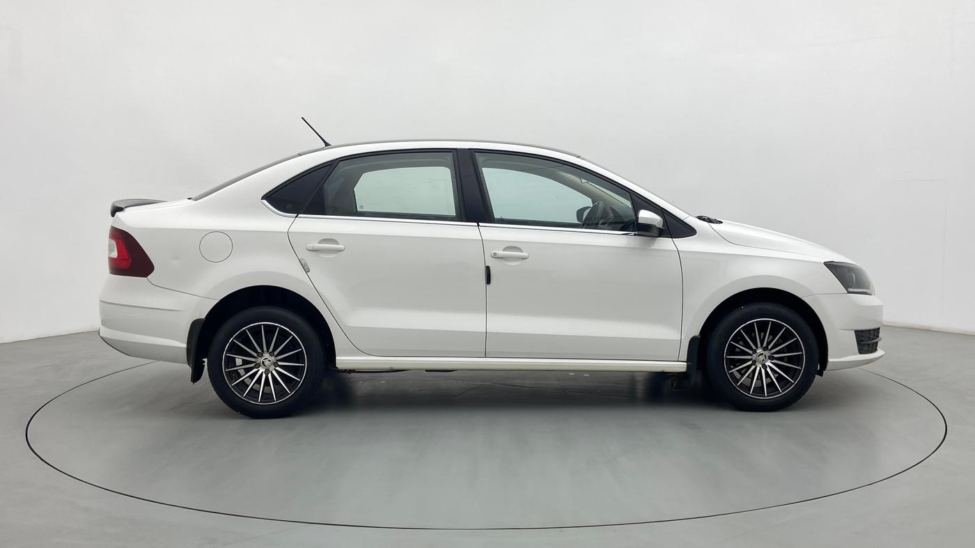 2020 Skoda Rapid ACTIVE 1.0 TSI, Petrol, Manual, 40,819 km, Right Side View
