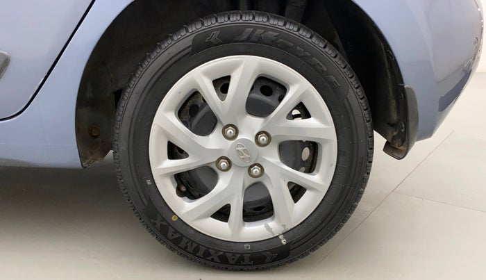 2017 Hyundai Grand i10 SPORTZ (O) 1.2 KAPPA VTVT, Petrol, Manual, 36,928 km, Left Rear Wheel