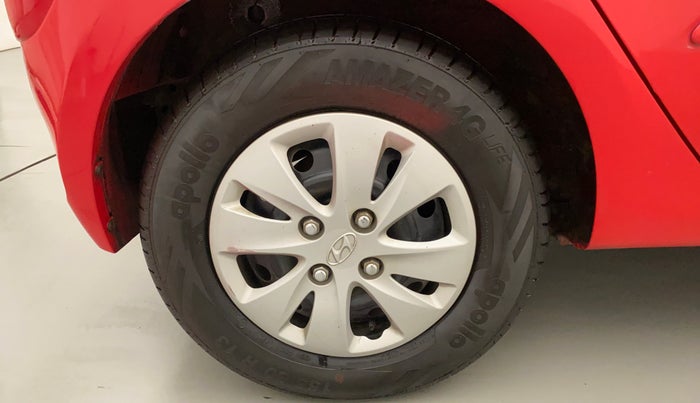 2011 Hyundai i10 SPORTZ 1.2, Petrol, Manual, 30,117 km, Right Rear Wheel