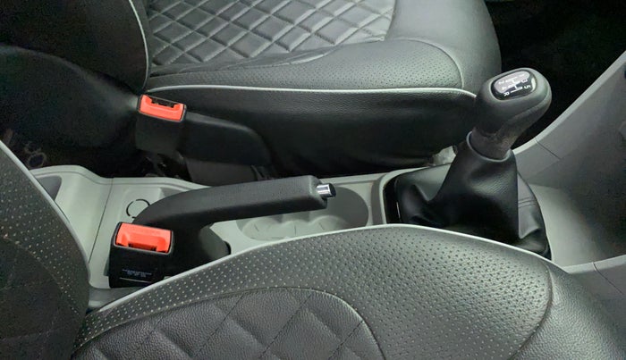 2020 Tata Tiago XZ PLUS PETROL, Petrol, Manual, 31,679 km, Gear Lever