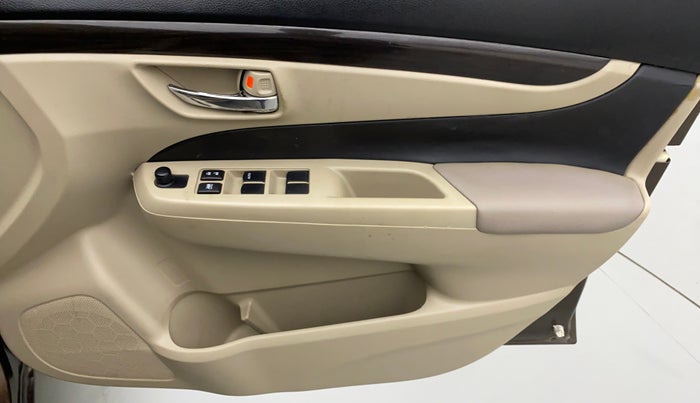 2016 Maruti Ciaz VDI+ SHVS, Diesel, Manual, 73,743 km, Driver Side Door Panels Control