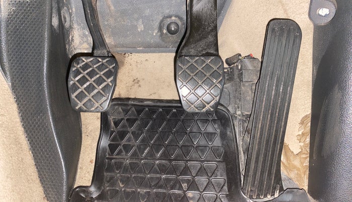 2015 Volkswagen Jetta COMFORTLINE TDI, Diesel, Manual, 1,19,867 km, Pedals