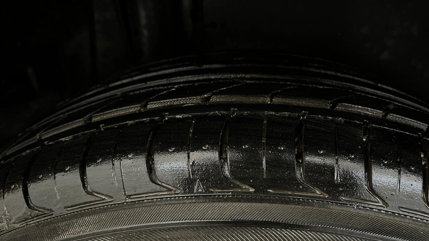 2022 Toyota URBAN CRUISER PREMIUM GRADE AT, Petrol, Automatic, 65,500 km, Right Rear Tyre Tread