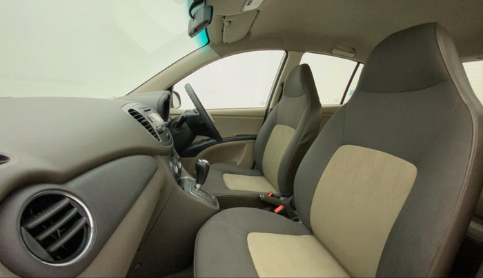 2013 Hyundai i10 SPORTZ 1.2 AT, Petrol, Automatic, 33,938 km, Right Side Front Door Cabin