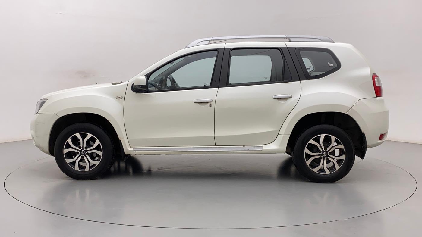2014 Nissan Terrano XV D THP 110 PS, Diesel, Manual, 1,12,051 km, Left Side