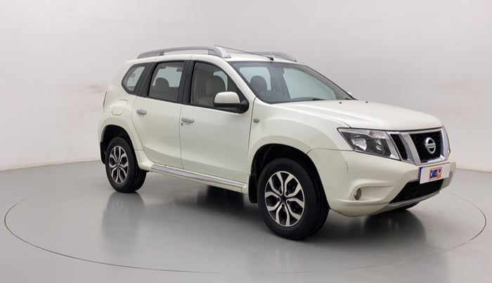 2014 Nissan Terrano XV D THP 110 PS, Diesel, Manual, 1,12,051 km, Right Front Diagonal