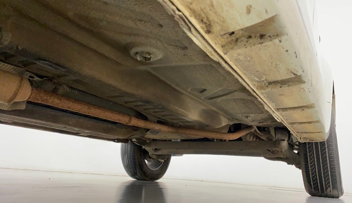 2014 Nissan Terrano XV D THP 110 PS, Diesel, Manual, 1,12,051 km, Right Side Underbody