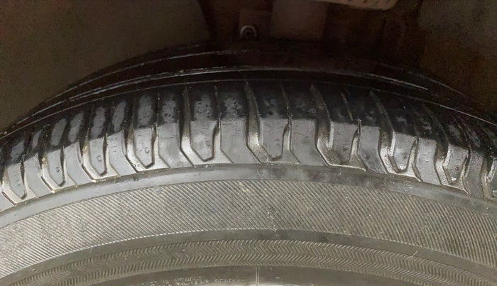 2016 Volkswagen Polo GT TSI AT, Petrol, Automatic, 74,418 km, Left Front Tyre Tread